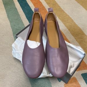 Everlane - The Day Glove in Mauve - Flat Ballet Shoe Italian leather US 11 BNIB